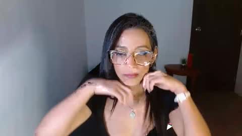 nathalia online show from 03.03.25