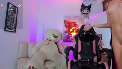 Snapshot of nataasha___ chatting on 01.18.25 NATASHA online show from 01.18.25