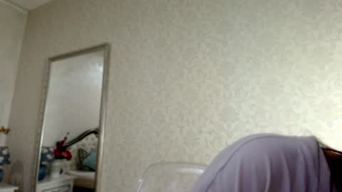 Snapshot of natalia_peach chatting on 01.10.25 Wild influence online show from 01.10.25