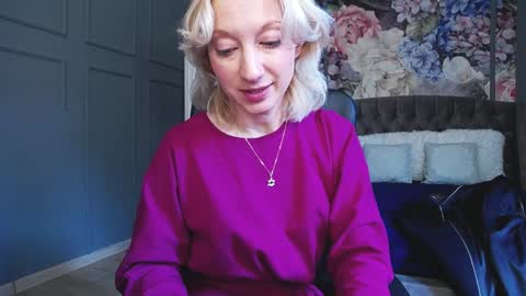 Natalie online show from 12.17.24