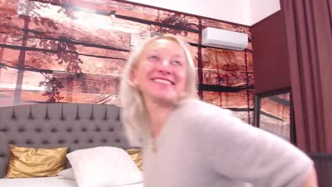 Natalie online show from 10.13.25