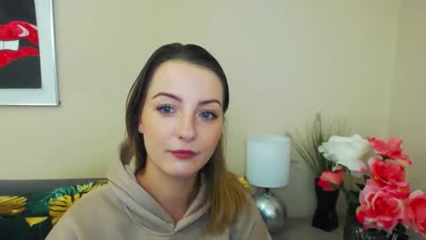 Snapshot of natalie_live chatting on 02.25.25 NatalieSexy online show from 02.25.25