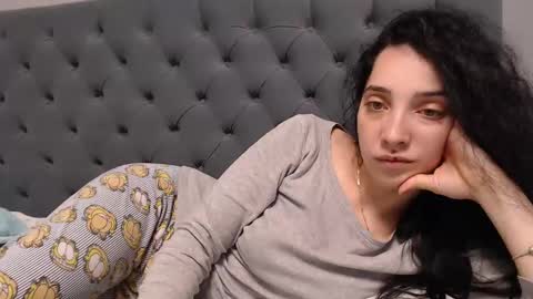 Miia online show from 01.18.25