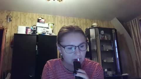 Snapshot of natalime chatting on 10.19.25 natalime online show from 10.19.25