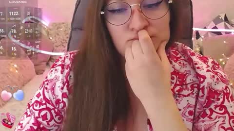 Snapshot of nataly_cute1 chatting on 01.25.25 Nataly online show from 01.25.25