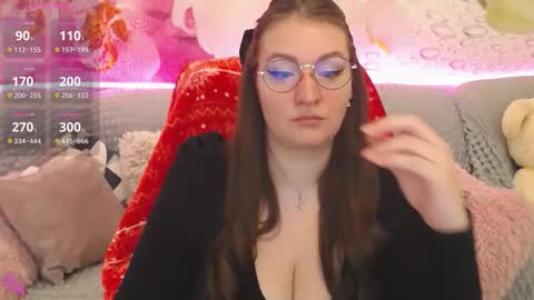 Snapshot of nataly_cute1 chatting on 09.28.25 Nataly online show from 09.28.25