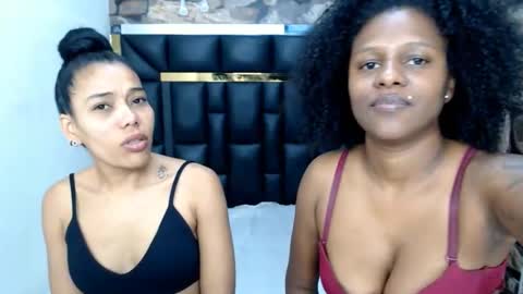 Snapshot of nataly_keily chatting on 12.19.24 nataly_keily online show from 12.19.24