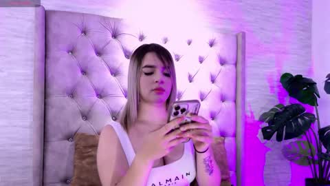 nataly_lblanck online show from 10.16.25