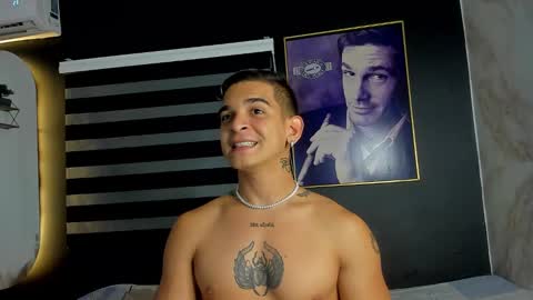 Snapshot of natan_77 chatting on 02.15.25 natan_77 online show from 02.15.25