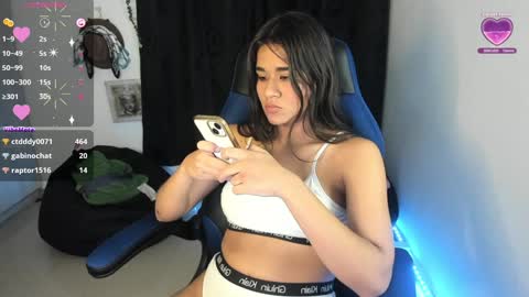 Snapshot of natasha777_a chatting on 01.24.25 Natasha online show from 01.24.25