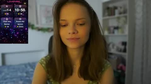 Snapshot of natasha__malkova chatting on 10.10.25 natasha__malkova online show from 10.10.25