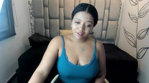 Snapshot of natasha_rose__ chatting on 10.07.25 N A T A S H A online show from 10.07.25