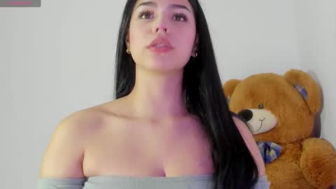 Snapshot of natasha_su chatting on 12.01.24 Natalia online show from 12.01.24