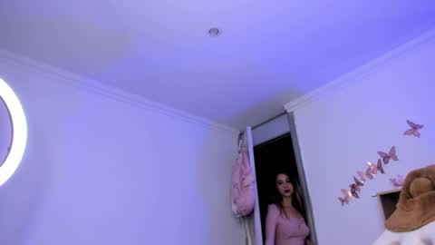 Snapshot of natasna1 chatting on 02.23.25 Natasha Independent model online show from 02.23.25