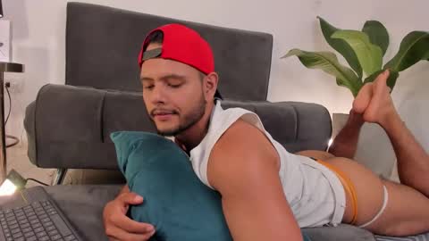 Snapshot of nate_ocean chatting on 03.01.25 Nate Ocean online show from 03.01.25