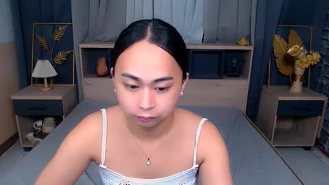 Snapshot of nathalyastone chatting on 10.20.25 SWEET NATHALYA online show from 10.20.25