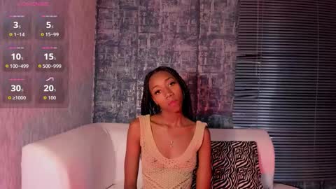 Snapshot of nathalyleen chatting on 10.14.25 online show from 10.14.25