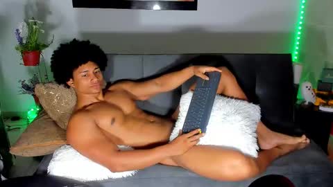 Snapshot of nathan_sexy247 chatting on 10.15.25 Nathan online show from 10.15.25