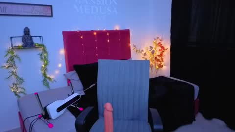 nathi_medusa online show from 10.06.25