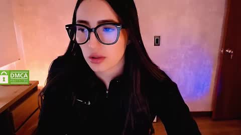Natalia  Valeria online show from 02.15.25