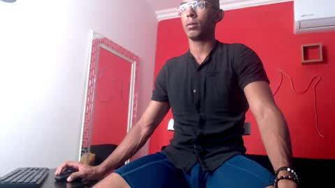 Snapshot of naughty_ares chatting on 09.13.25 naughty_ares online show from 09.13.25