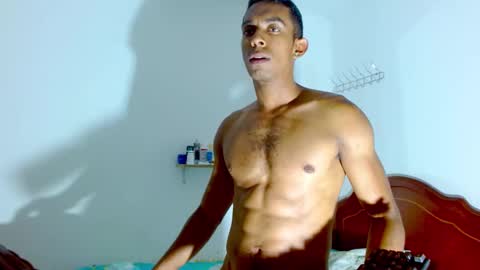 Snapshot of naughty_ares chatting on 10.06.25 naughty_ares online show from 10.06.25