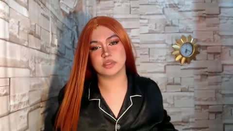 Snapshot of naughty_ursula21xxx chatting on 02.08.25 naughty_ursula21xxx online show from 02.08.25