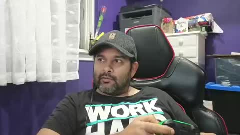 Snapshot of naughtydesicock chatting on 01.05.25 sakhtlaundaz online show from 01.05.25