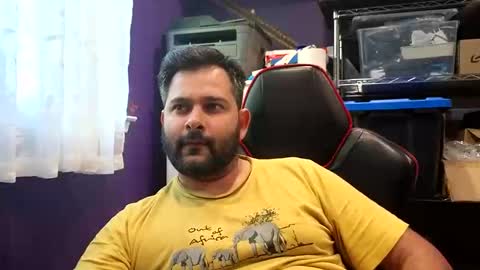 Snapshot of naughtydesicock chatting on 10.15.25 sakhtlaundaz online show from 10.15.25