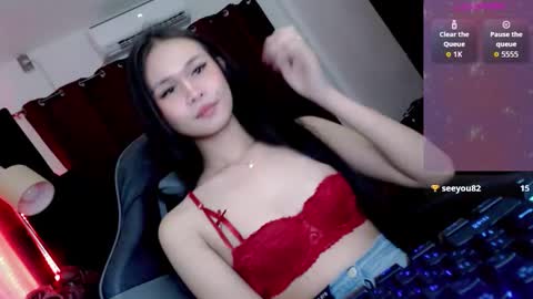 Snapshot of naughtymira888 chatting on 09.11.25 your girlfriend mira online show from 09.11.25
