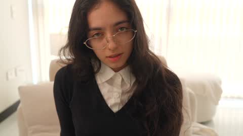 Snapshot of naughtysammx chatting on 10.01.25 Naughty Samm online show from 10.01.25