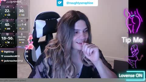 Snapshot of naughtyseraphine chatting on 02.06.25 NaughtySeraphine online show from 02.06.25