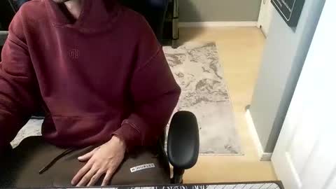 Snapshot of navonimoo chatting on 10.28.25 navonimoo online show from 10.28.25