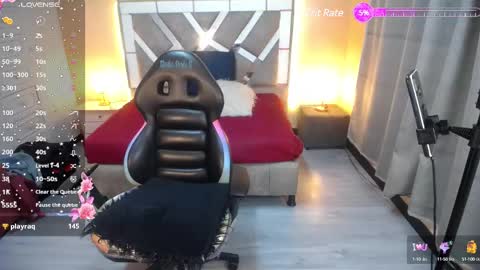 Snapshot of nayleah chatting on 03.04.25 nayleah online show from 03.04.25