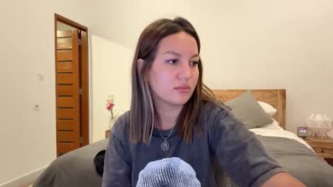 Snapshot of nellyfischer chatting on 09.30.25 Nelly online show from 09.30.25