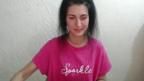 Nensy online show from 11.22.25