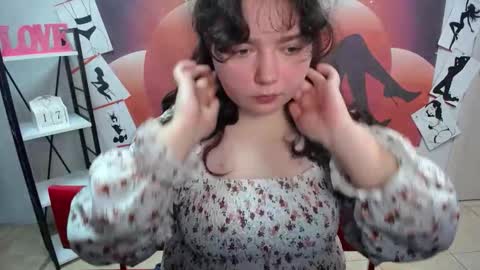 NeonilaLisova online show from 11.18.25