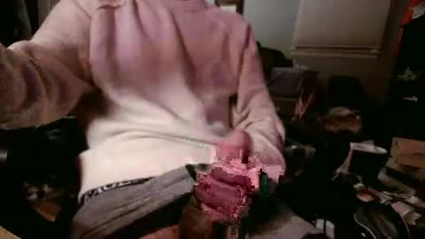 Snapshot of nerdyboi22 chatting on 01.02.25 nerdyboi22 online show from 01.02.25