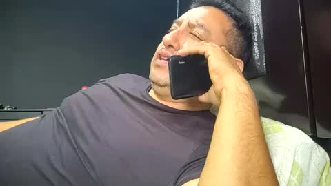 Snapshot of nexthorey chatting on 10.08.25 Ness online show from 10.08.25