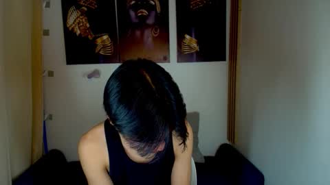 Snapshot of nhicolasklyde chatting on 09.10.25 nhicolasklyde online show from 09.10.25