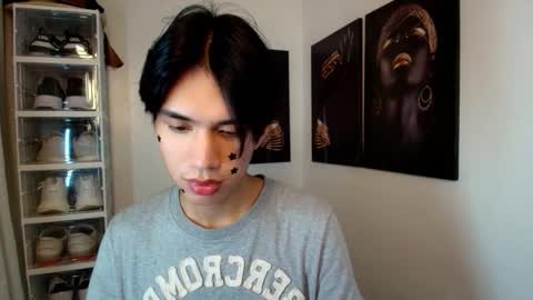 Snapshot of nhicolasklyde chatting on 09.29.25 nhicolasklyde online show from 09.29.25