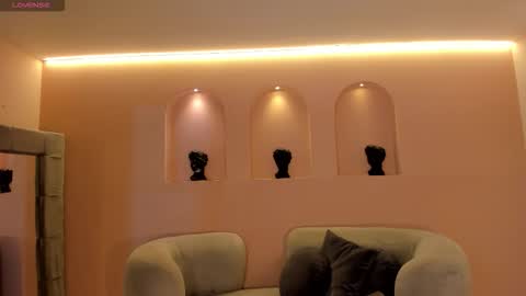 Call me Nia  online show from 10.26.25