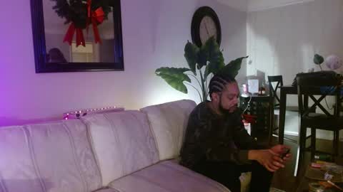 Snapshot of niceandsavvy chatting on 12.08.24 NICE AND SAVVY online show from 12.08.24