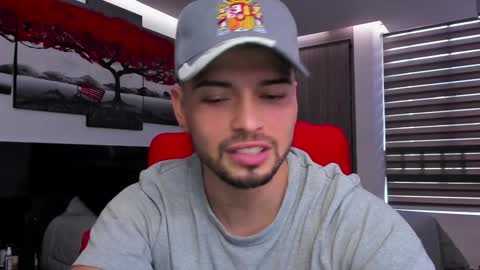Snapshot of nick_klaus chatting on 01.20.25 Nick Klaus online show from 01.20.25