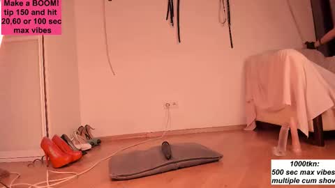 Snapshot of nickiii666 chatting on 09.21.25 Karolina online show from 09.21.25