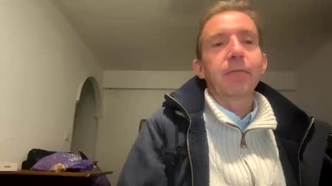 Snapshot of nico181969 chatting on 03.12.25 Nico online show from 03.12.25