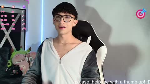 Snapshot of nico_cruz chatting on 12.03.24 nico online show from 12.03.24