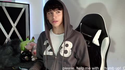 Snapshot of nico_cruz chatting on 12.05.24 nico online show from 12.05.24