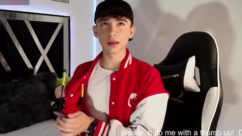 Snapshot of nico_cruz chatting on 12.05.24 nico online show from 12.05.24