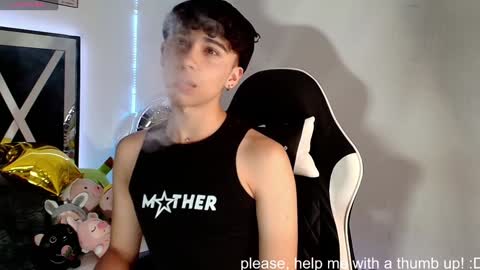 Snapshot of nico_cruz chatting on 12.12.24 nico online show from 12.12.24